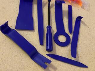 Съемники обшивки салона