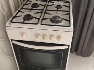 Продам газовую плиту Веко