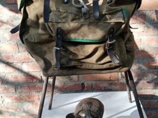 Большой походный рюкзак из плотной ткани