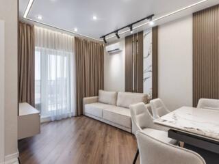 В продажа 2-комнатная квартира в Жемчужине на Краснова. Вид на двор и 