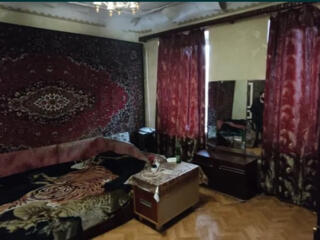 Продам 4х комнатную квартиру по ул. Преображенской.