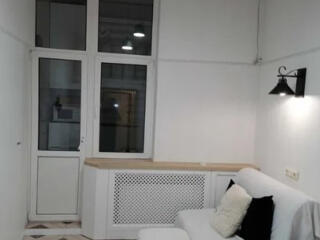 Продам 1 комнатную  квартиру на Черемушках