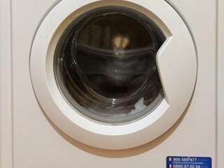 Продам стиральную машину