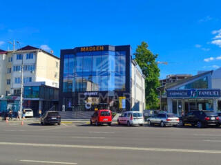 Chirie spațiu comercial în prima linie, Hîncești. Perfect pentru ...
