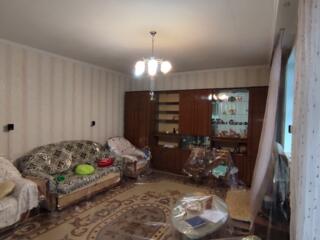 Se vinde Apartament: