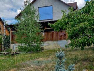 Casă cu 2 niveluri, com. Colonița Vă propunem spre vânzare casă cu 2 .