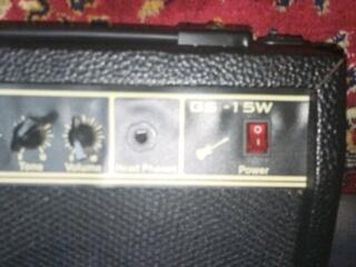 Продаю комбоусилитель для новчиков