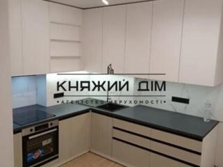 Продаж 1 кімнатної квартириПлоща:39.59/13/20 кв.м.Вулиця Вірменська ..