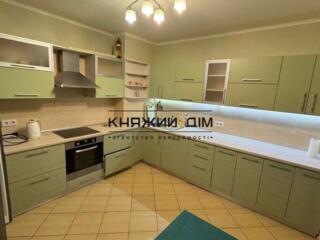 Продаж 3-х кімнатної квартири вул. Урлівська 38А 3 окремі кімнати ...