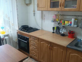 Срочно! Продаётся 3-комн + 3 лоджии 5/9, р-он Бородинка, Федько ТОРГ