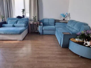 Продам 4-х комнатную квартиру с ремонтом на ул.Заболотного-Сахарова ..