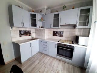 Продам 4-комнатную квартиру с видом на море на пос.Котовского ...