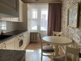 довгострокова оренда 3-к квартира Київ, Печерський, 35000 грн./міс.