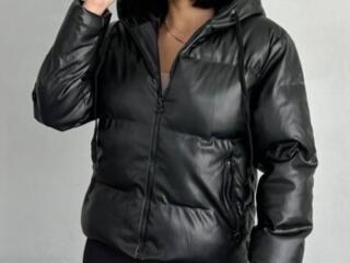 Продается НОВАЯ куртка!