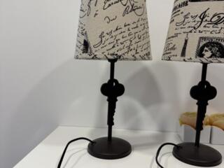 Продам 2 прикроватных светильника