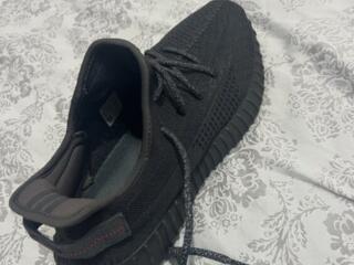 Продам кроссовки