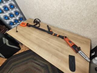 Продаю электрический высоторез (штанговую цепную пилу) Yard Force PHCE