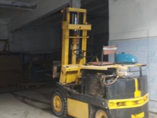 Погрузчик Балканкар