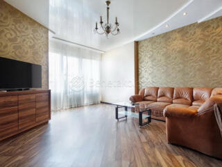 Код: 111. Уютная квартира в Аркадии, кухня-студия + две спальни.