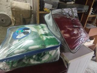 Пледы новые