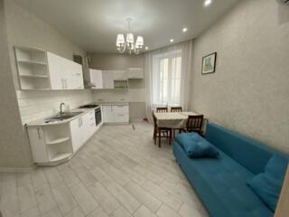 Продам в Одессе квартиру на Таирово. Новый дом из красного кирпича. ..