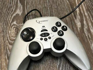 Джойстик 130 р.