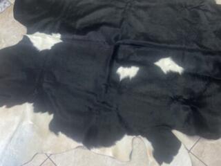 Продам натуральную шкуру коровы