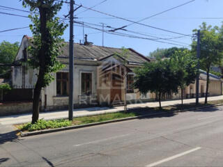 Spre chirie oficiu în centrul istoric, 90 mp. Suprafața totală: 90 ...