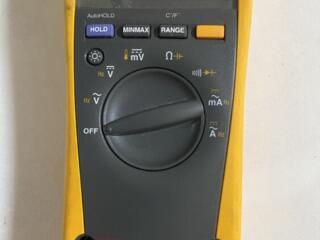 Продам мультиметр Fluke179