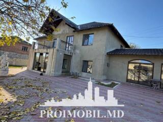 Vă propunem spre vânzare această casăîn 2 nivele în Ialoveni, s. ...