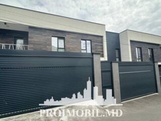 Vă propunem spre vânzare acest duplex în 2 nivele în sect. ...