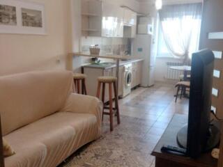 Сдам евродвушку в новом доме на Таирова, газ