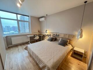 Є ГЕНЕРАТОР! Оренда 1-кімнатної роздільної квартири в ЖК Варшавський, 