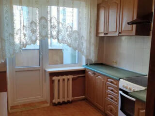 Двухкомнатная.