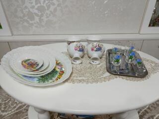 Продам блюда овальные, креманки, стопки, поднос