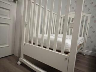 Кроватка б/у, производство Италия