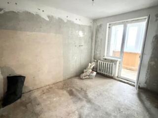 2-х комнатная, Ларионова, 143 серия