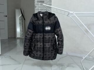 Куртка на мальчика.