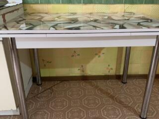 Турецкий кухонный стол