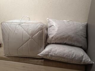 ПРОДАМ ОДЕЯЛО И ПОДУШКИ стёганые премиум качество в упаковке новые