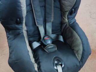 Продам Автокресло