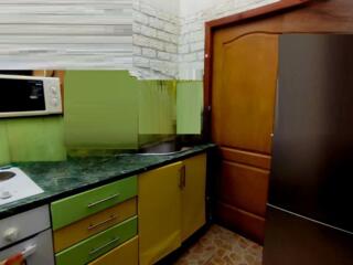 Продам 2 комн квартиру на ул Садиковская