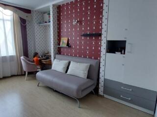 Продам  квартиру c ремонтом в центре города  ЖК Нагорный.