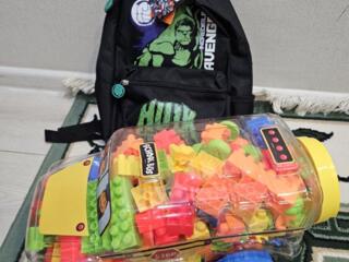 Новый конструктор и рюкзак по 200р