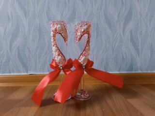 Продам свадебные бокалы