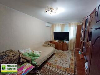 Продается просторная 2 к. квартира на Балке