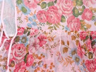 Продам новые: покрывало, постельное бельё, скатерти, салфетку.