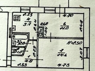 Продам 2-ком. Гайдара. Черемушки. 2 этаж.