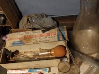 Меняю продам диски ВАЗ шины 15 ступицы камеры генератор стартер набор.