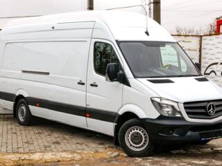 Mercedes Extra Long cu TVA, 2017 an